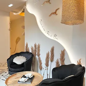 Montroig 5 Boutique Apartahotel Sitges
