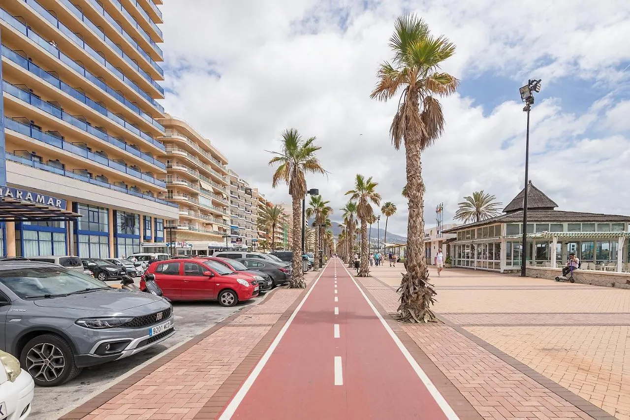 Los Boliches Beach Terrace Aparment 丰希罗拉